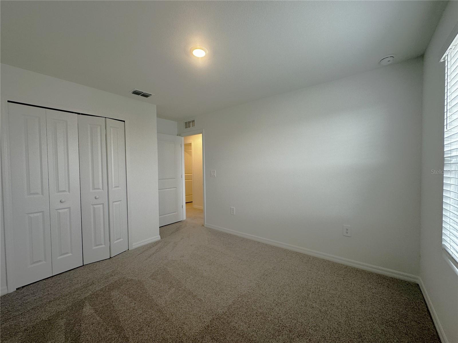 WILLOW - Residential Lease