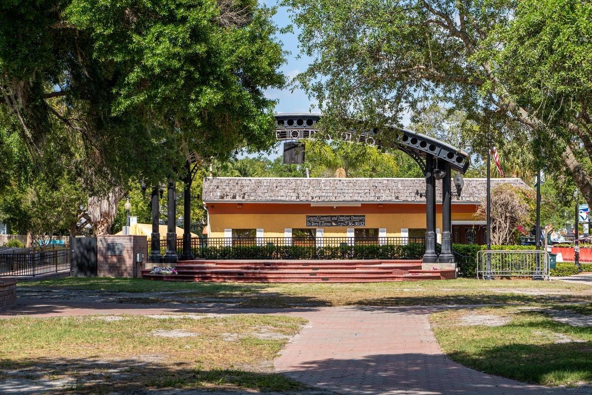 SCOTS LANDING - Residential