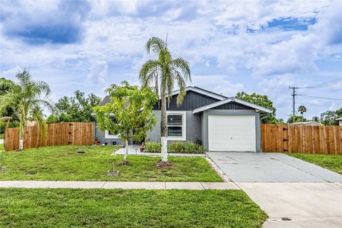 1244 GRANDVIEW CIRCLE ROYAL PALM BEACH FL 33411