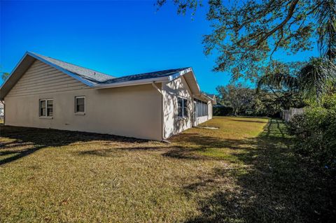 A home in PALM HARBOR