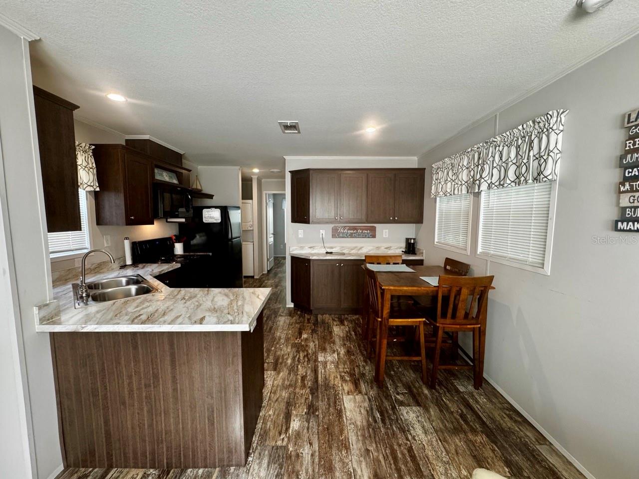 SALT SPRINGS RESORT CONDOMINIUM - Residential