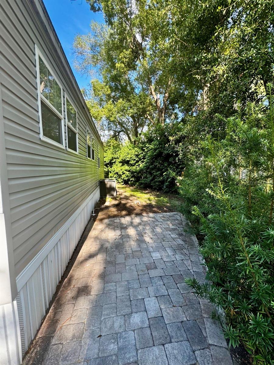 SALT SPRINGS RESORT CONDOMINIUM - Residential