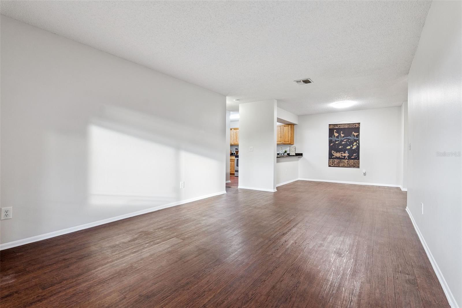 OXFORD SQUARE CONDO - Residential