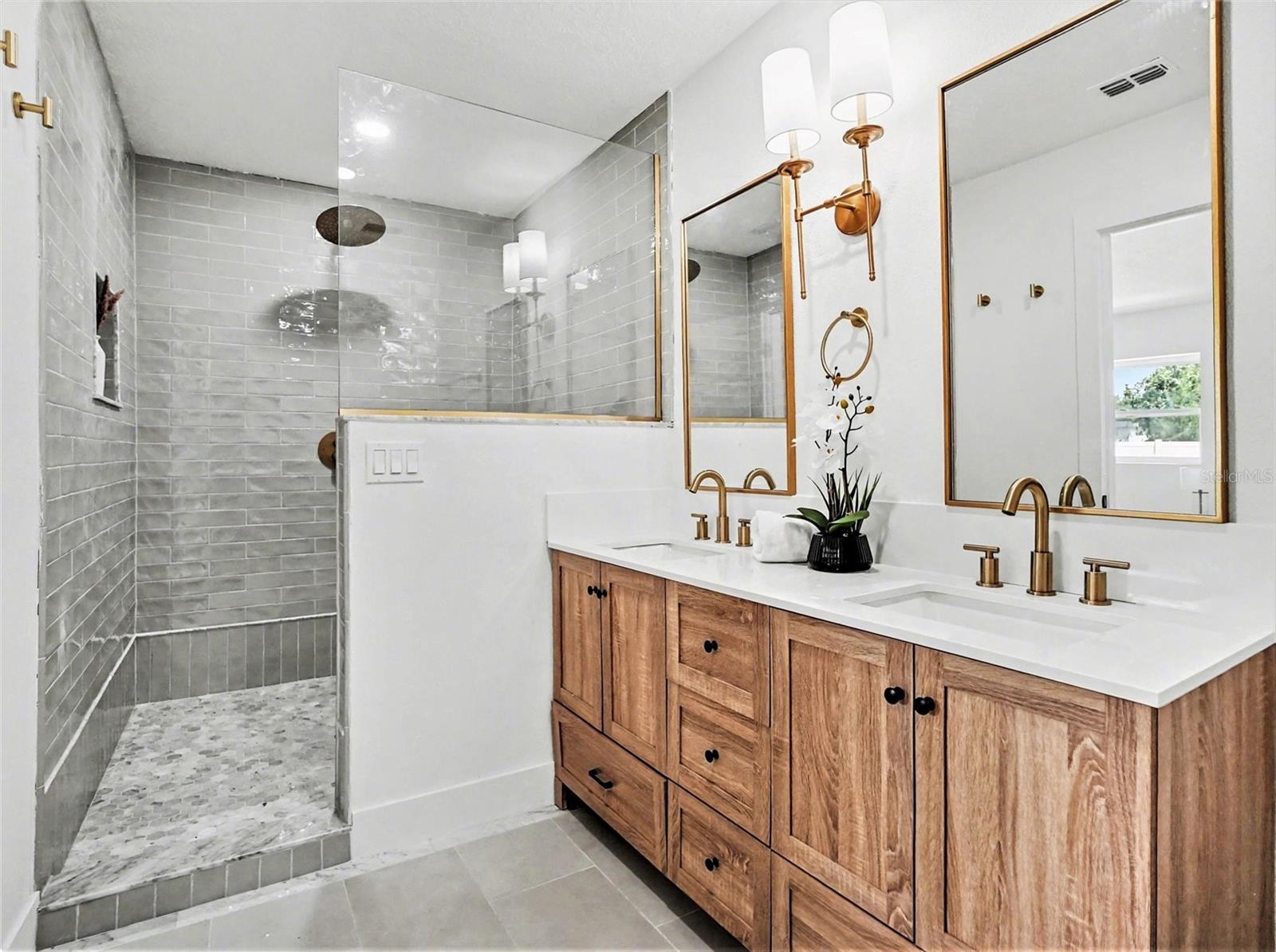 GREENBRIAR - Residential