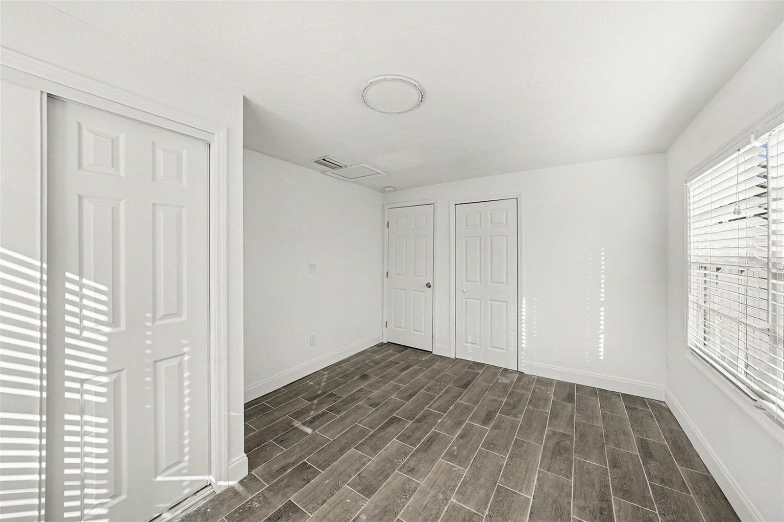 WATERFRONT ESTATES UNIT 2 - Residential