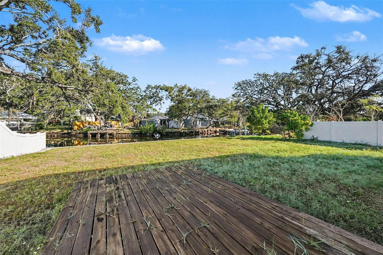 WATERFRONT ESTATES UNIT 2 - Residential