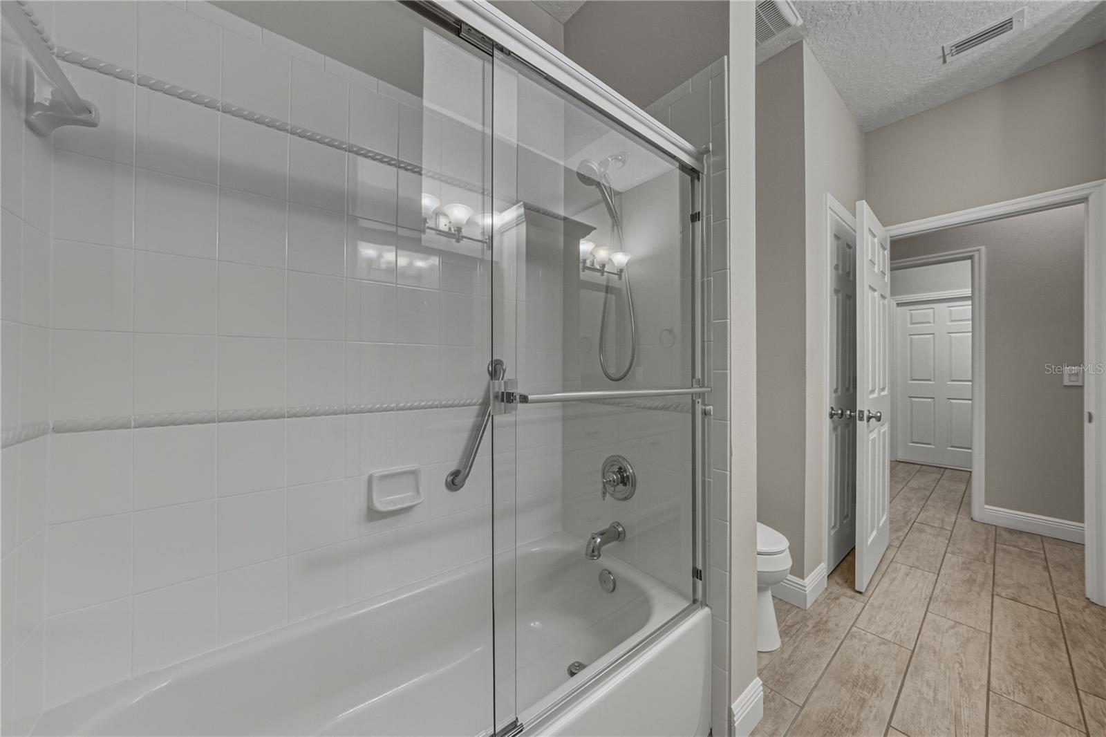 LAKE JOVITA GOLF & COUNTRY CLUB PH 02A - Residential