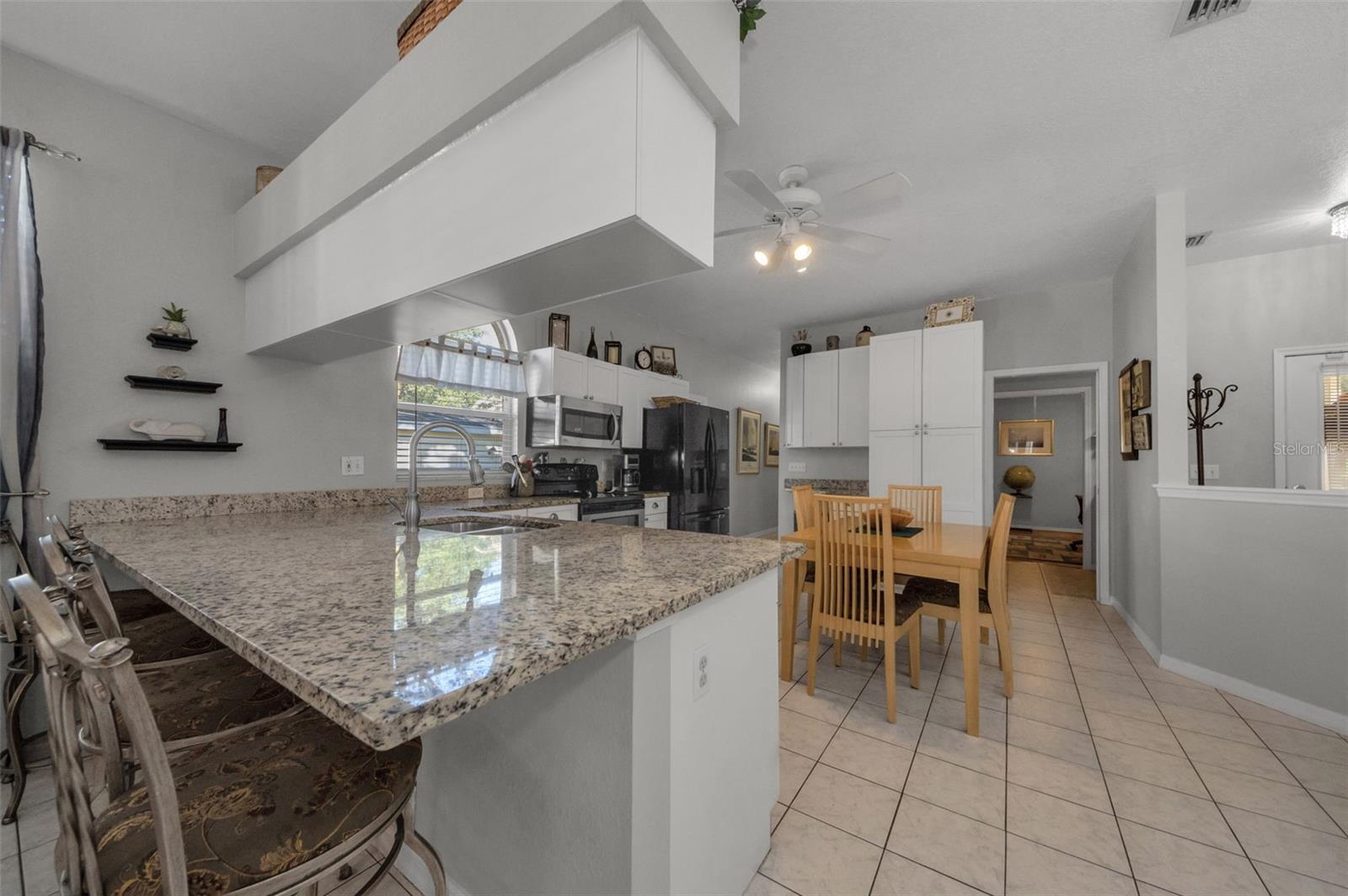 HARBOR HILL PARK - Residential