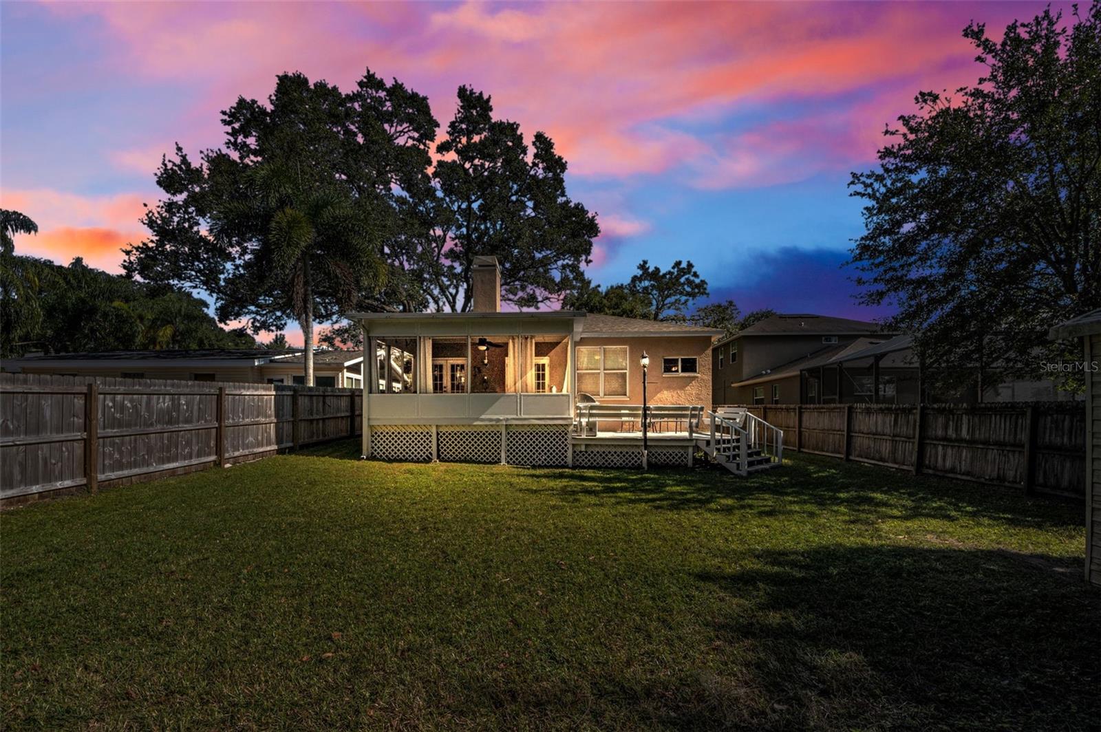 HARBOR HILL PARK - Residential