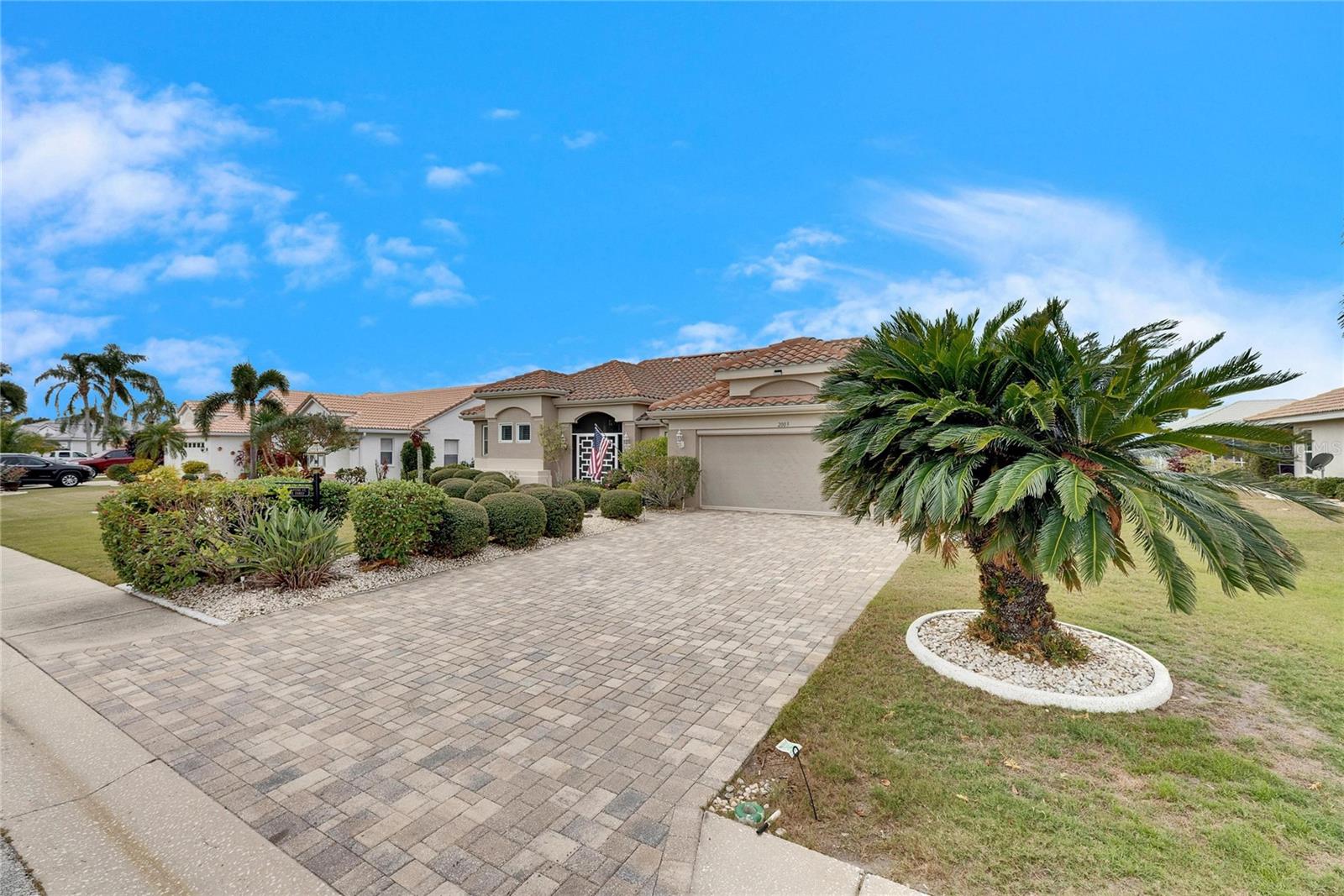 2003 CAPTIVA COURT