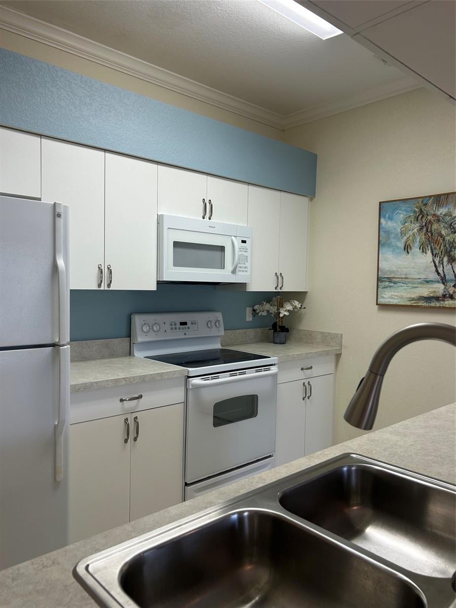 EAGLE POND CONDO - Residential Lease