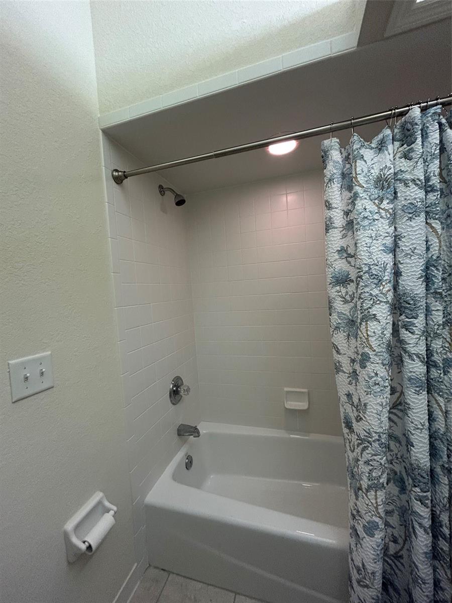 EAGLE POND CONDO - Residential Lease