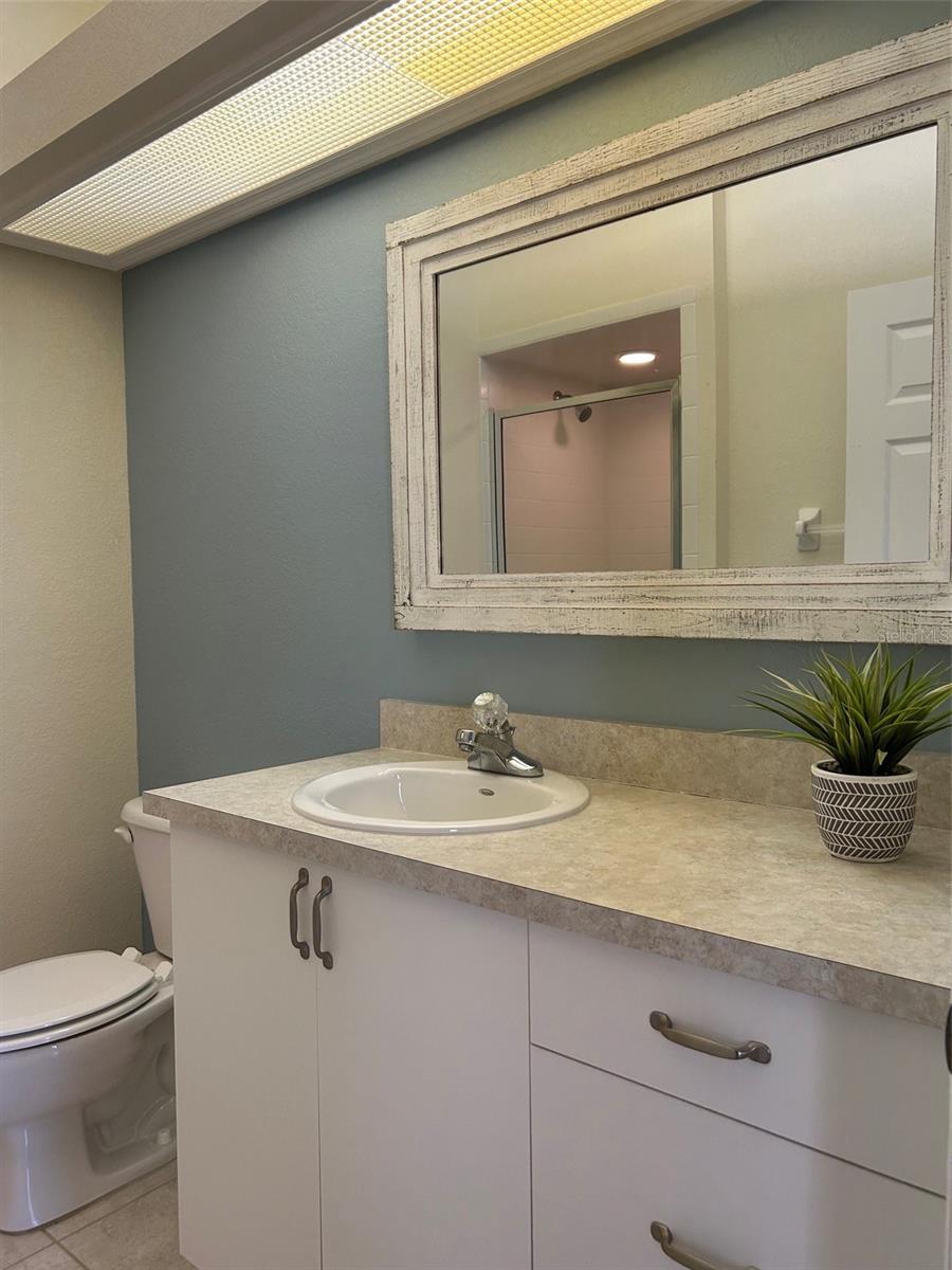 EAGLE POND CONDO - Residential Lease