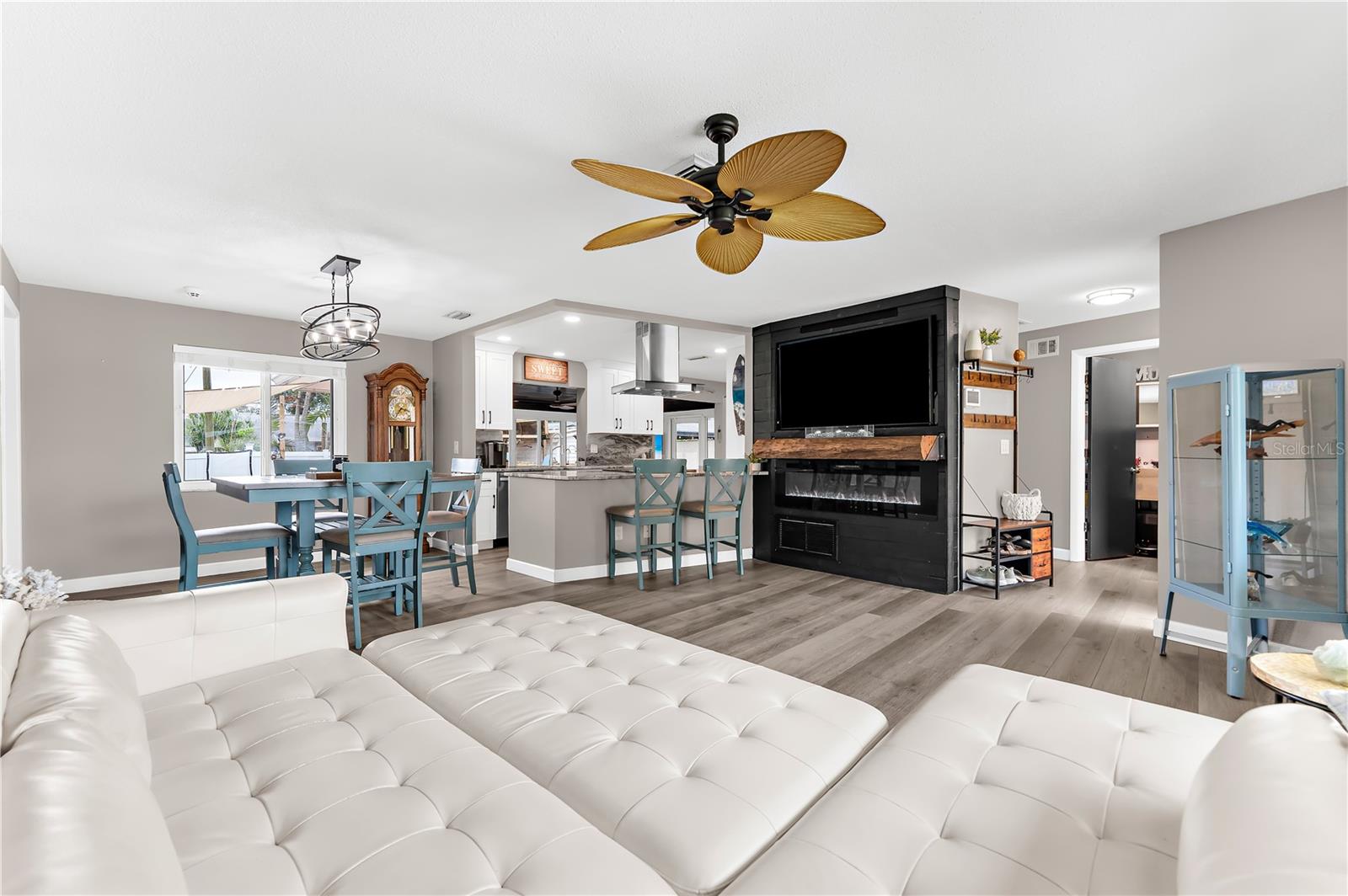 CHESTERFIELD HEIGHTS 1ST ADD - Residential