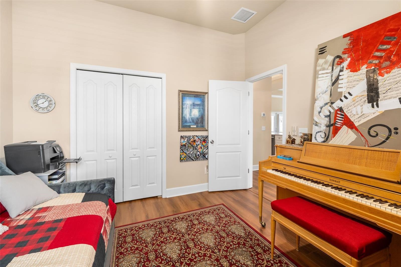 OAKMONT - Residential