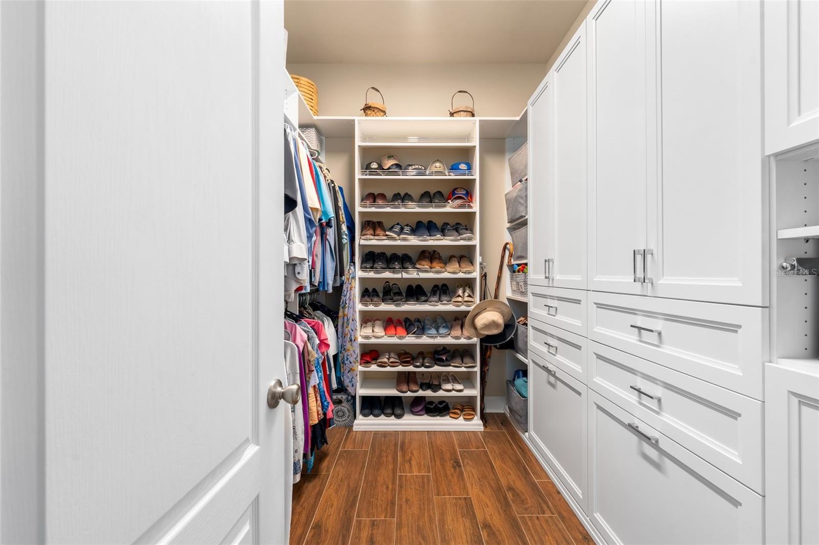 OAKMONT - Residential