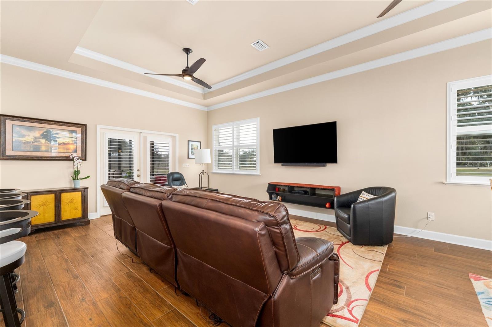 OAKMONT - Residential