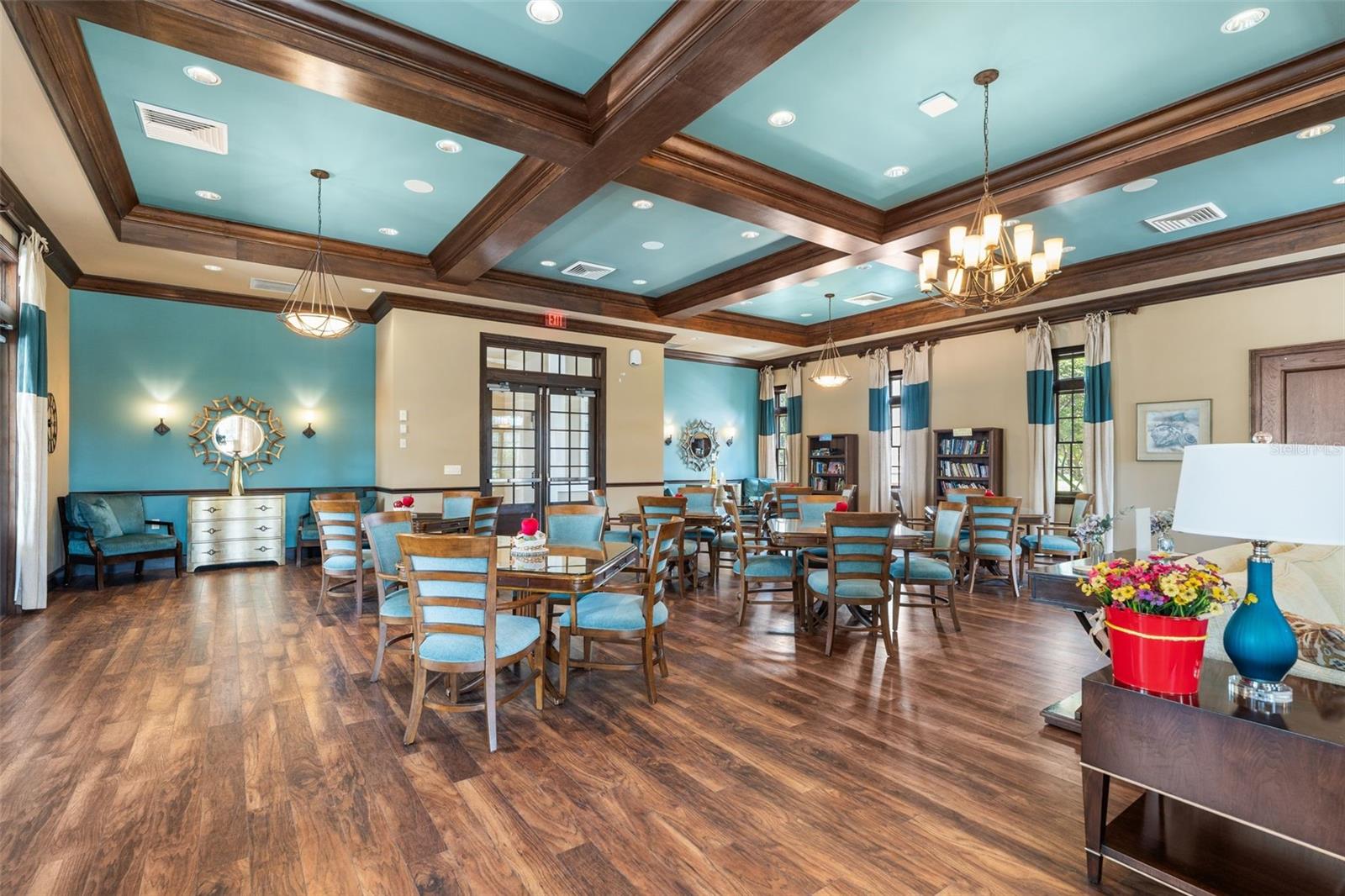 OAKMONT - Residential