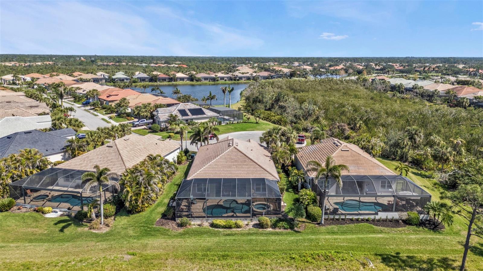 RIVERWOOD - Residential