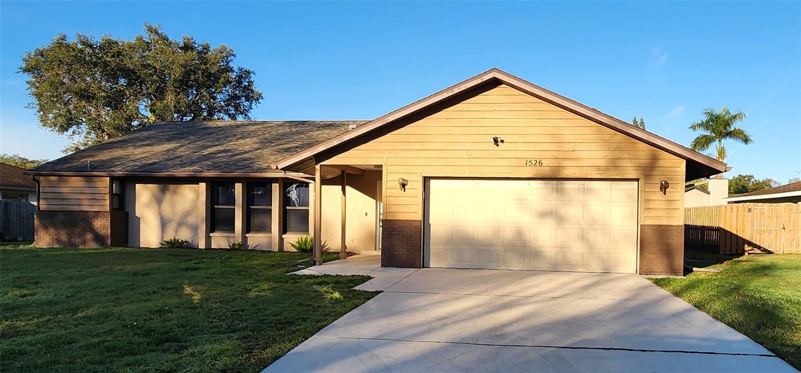 Seasonal/short term Looking for a vacation spot that has it all-we'll you've found it. Wonderfully spacious 3 bedroom 2 bathroom home with your own pool surrounded by a screened in lanai so you can enjoy taking a dip at your leisure in your private backyard yet your are close to all the amenities Sarasota has to offer yet when you come home you can rest and relax in tranquility. This home is close to shopping, dining, museums, theater, opera, library and the beach-book now for your time in the sunshine! This home is rented thru September 2025 thru April 2026. Now available starting July 1 thru August 2025. This community is governed by a homeowners association. Approval may include an application, background screening, fees, and an approval process. Contact the agent for details.
