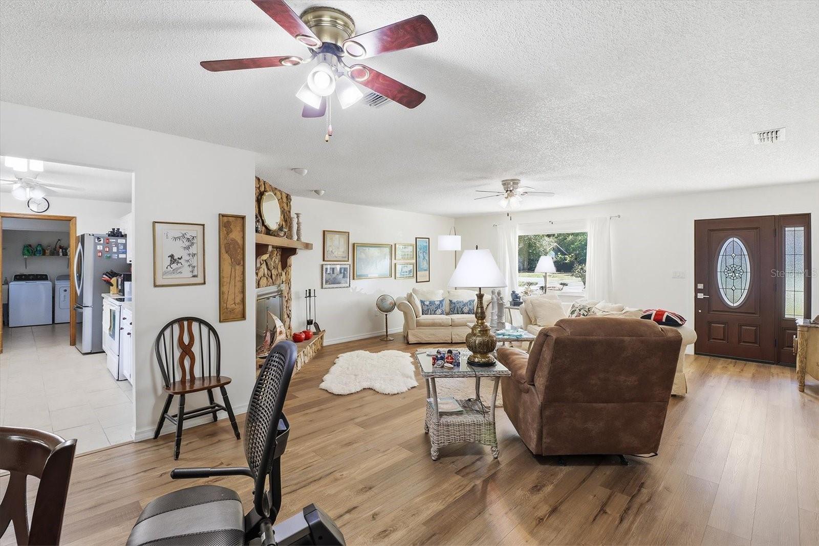 KINGSLAND COUNTRY ESTATE - Residential