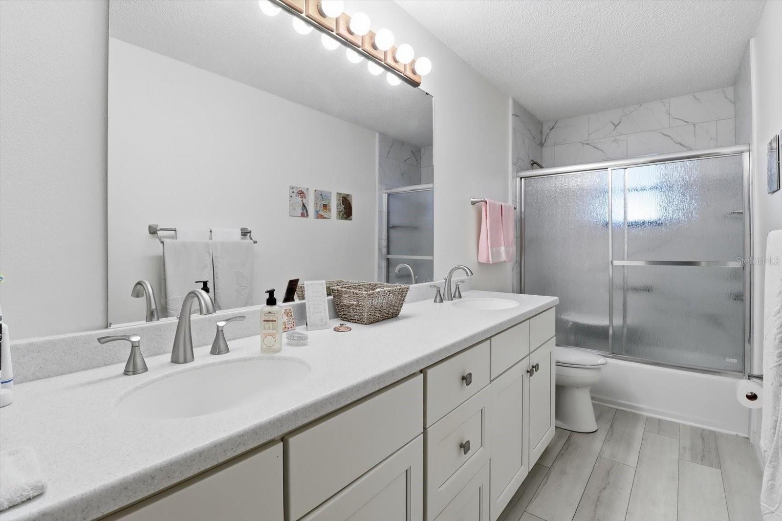 KINGSLAND COUNTRY ESTATE - Residential