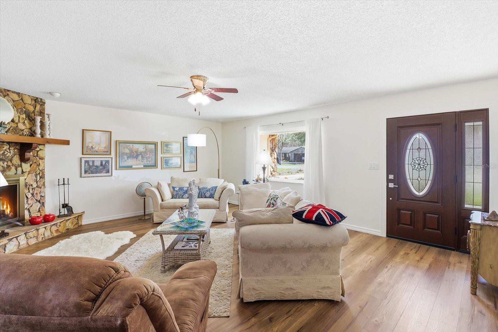 KINGSLAND COUNTRY ESTATE - Residential