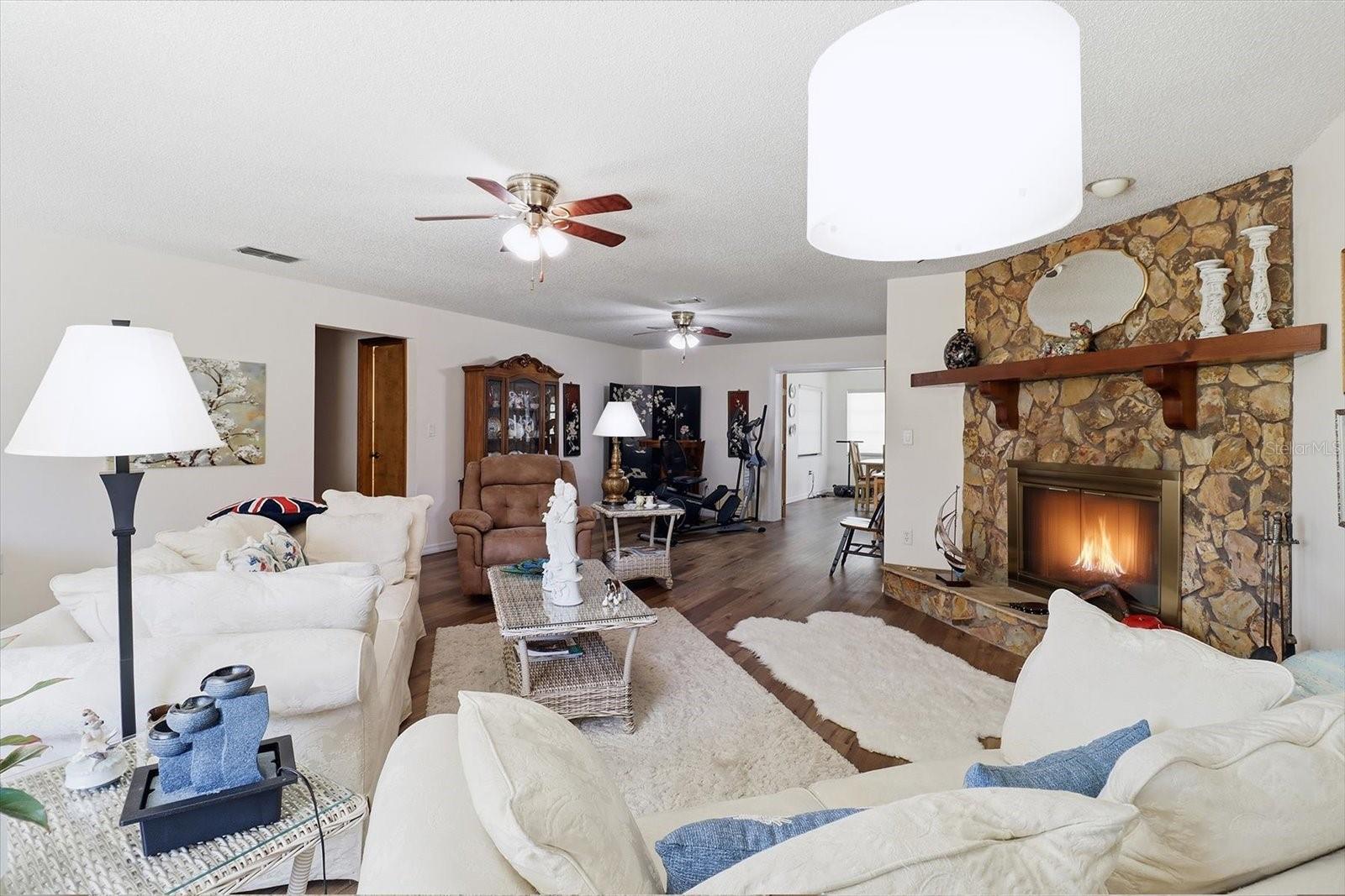 KINGSLAND COUNTRY ESTATE - Residential