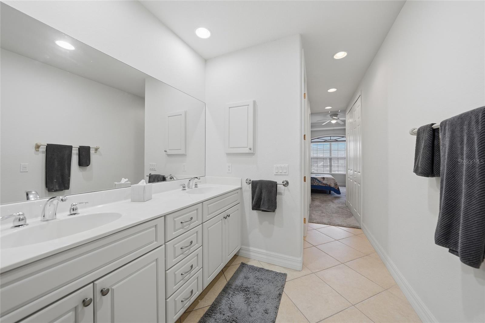 MEDITERRANEAN LNDG CONDO - Residential