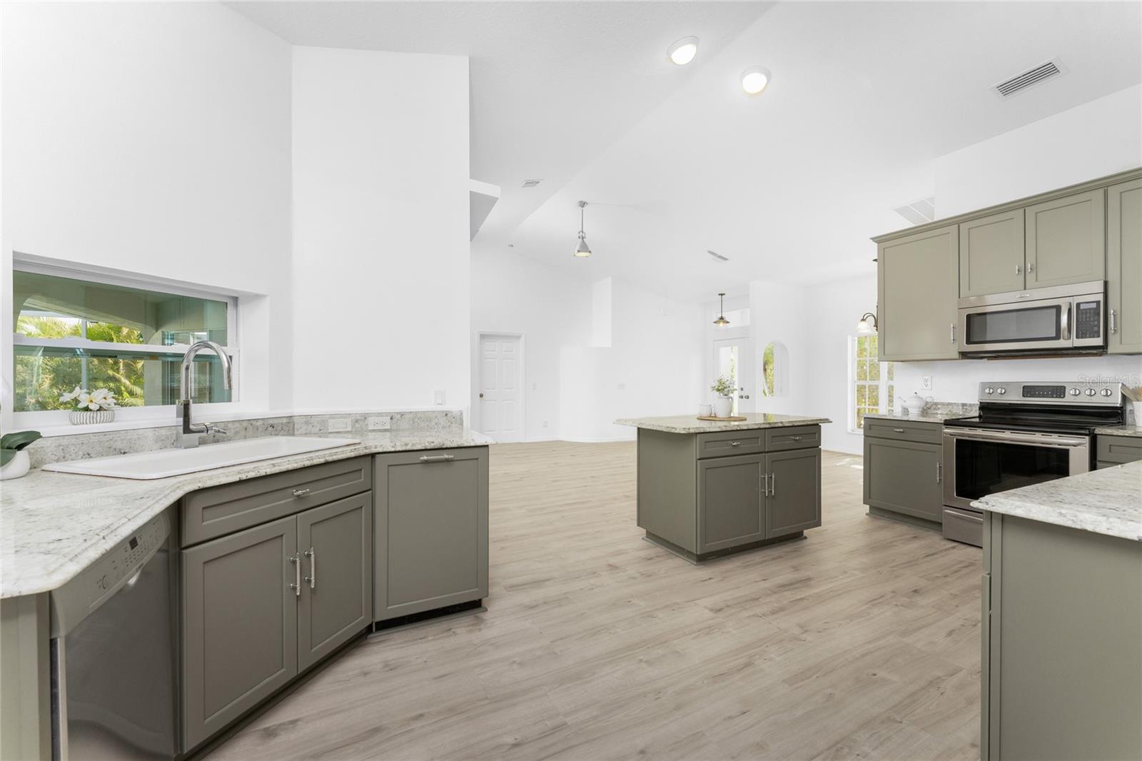 ENGLEWOOD HOMEACRES 1ST ADD - Residential