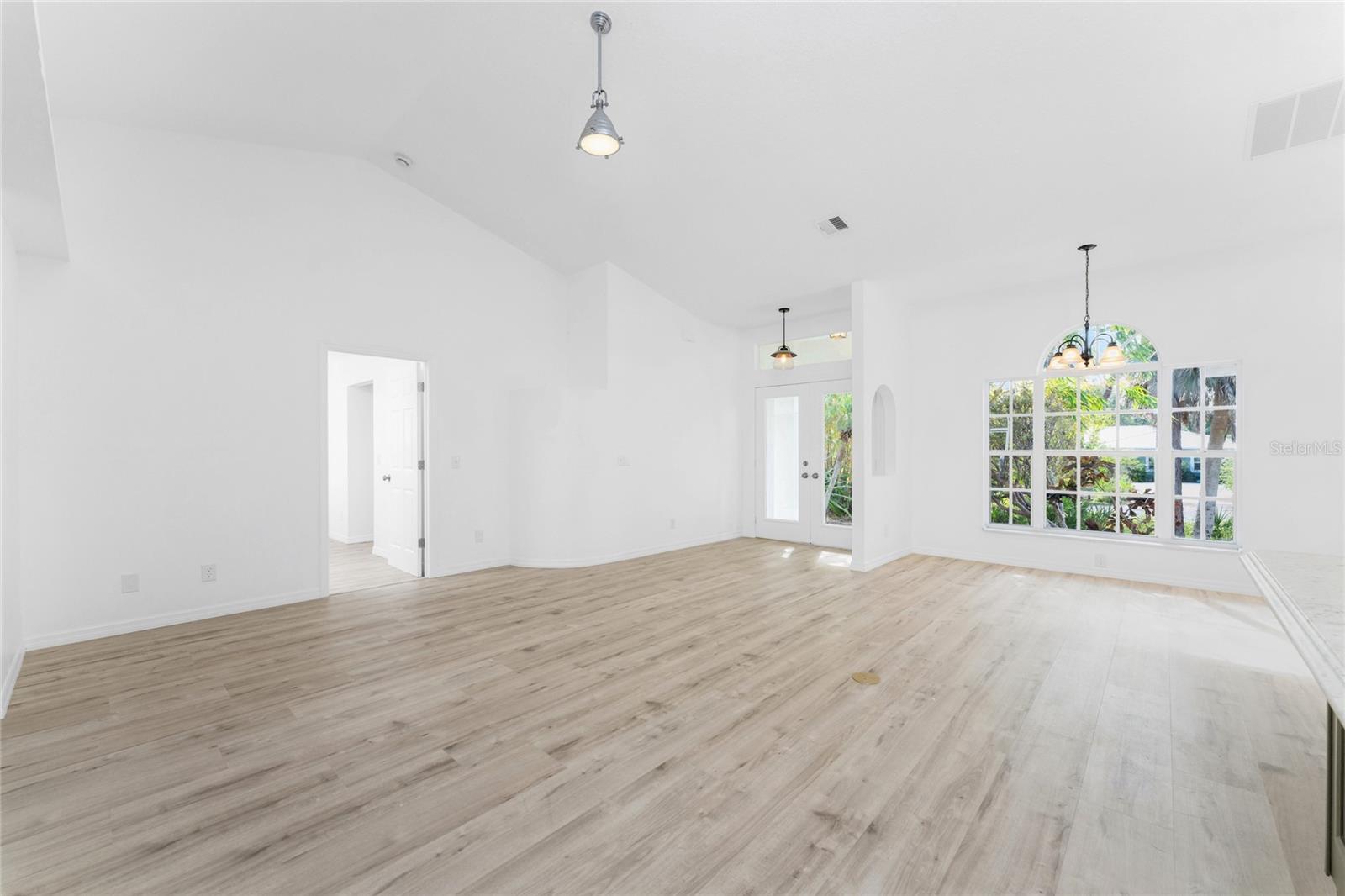 ENGLEWOOD HOMEACRES 1ST ADD - Residential