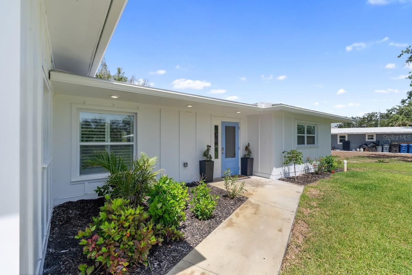 400 DONA DRIVE