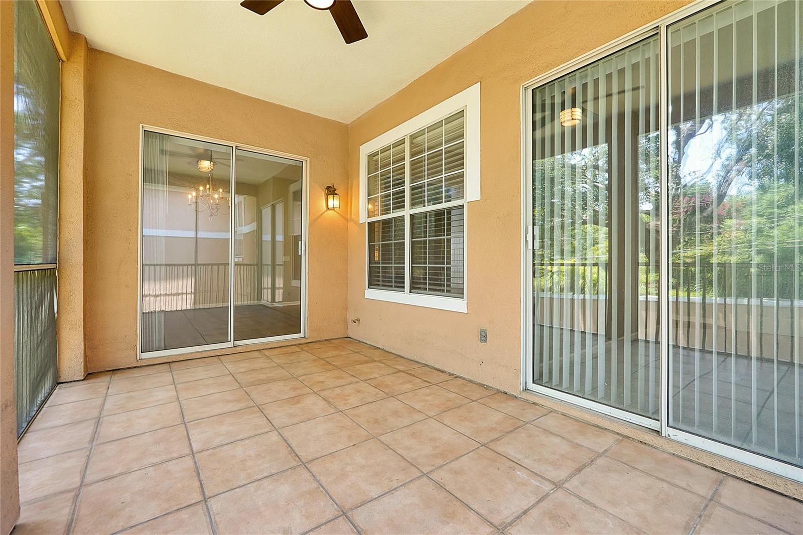 PHILLIPS BAY CONDO PH 02 OR 5723/2465 - Residential