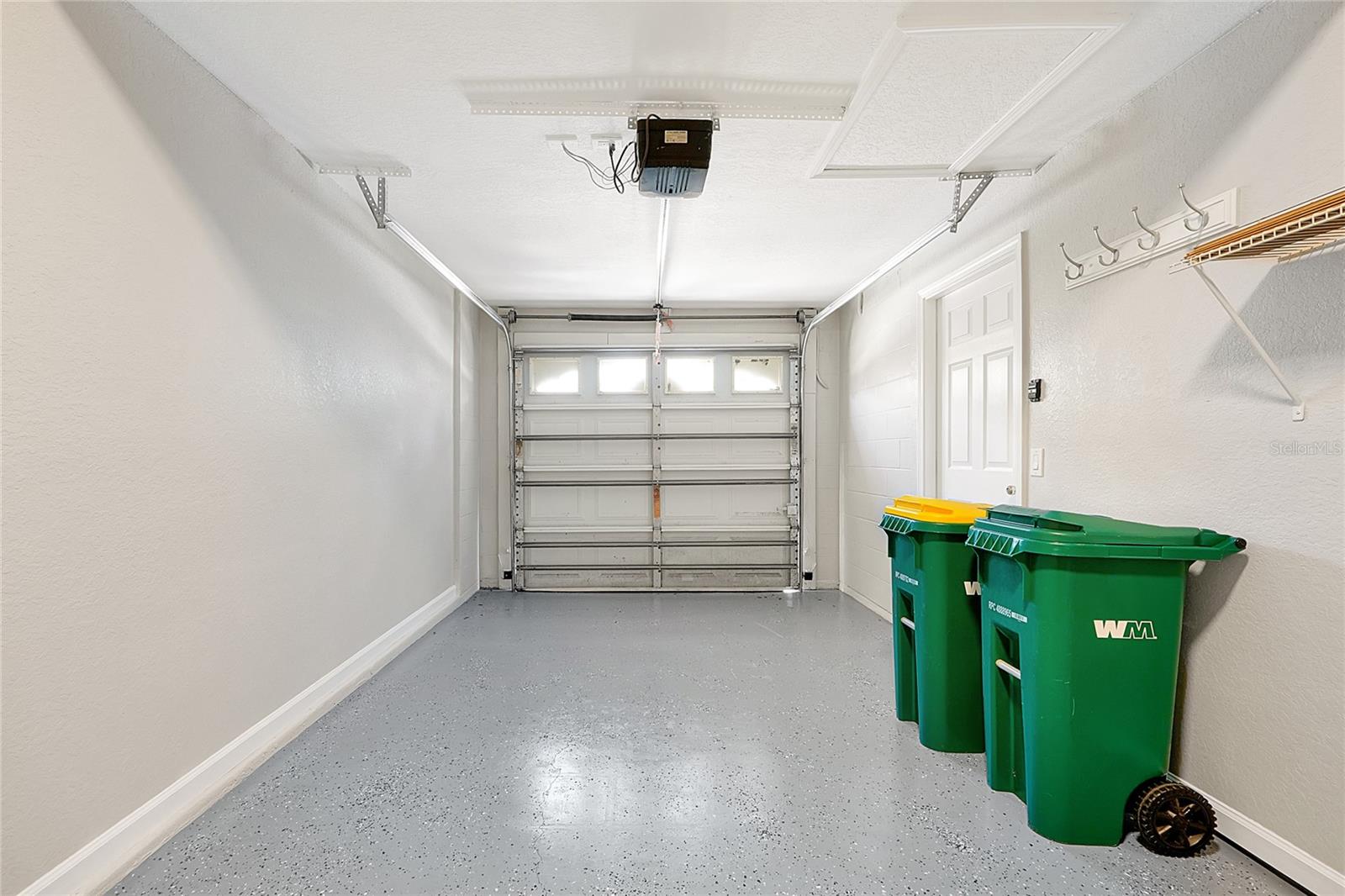 PHILLIPS BAY CONDO PH 02 OR 5723/2465 - Residential