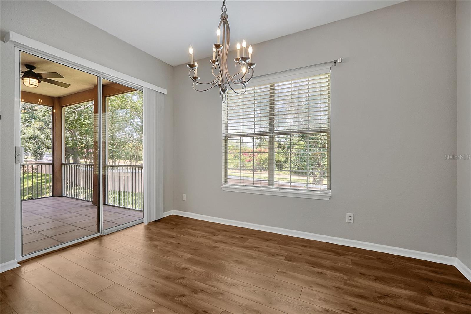 PHILLIPS BAY CONDO PH 02 OR 5723/2465 - Residential