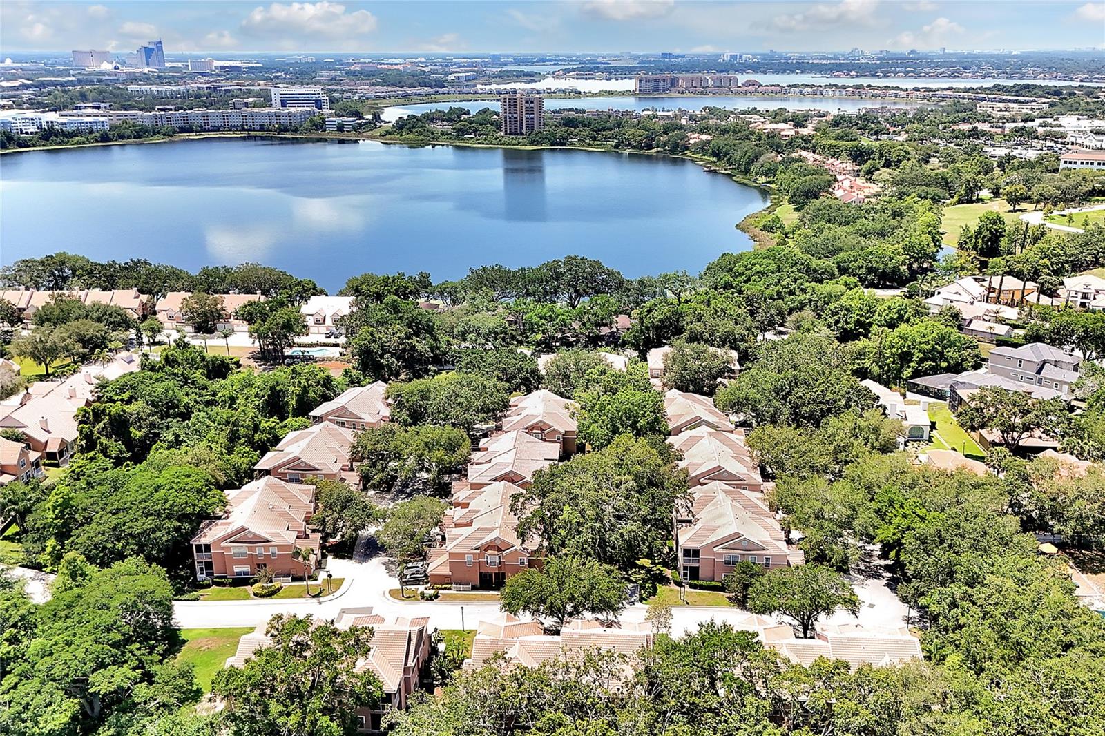 PHILLIPS BAY CONDO PH 02 OR 5723/2465 - Residential