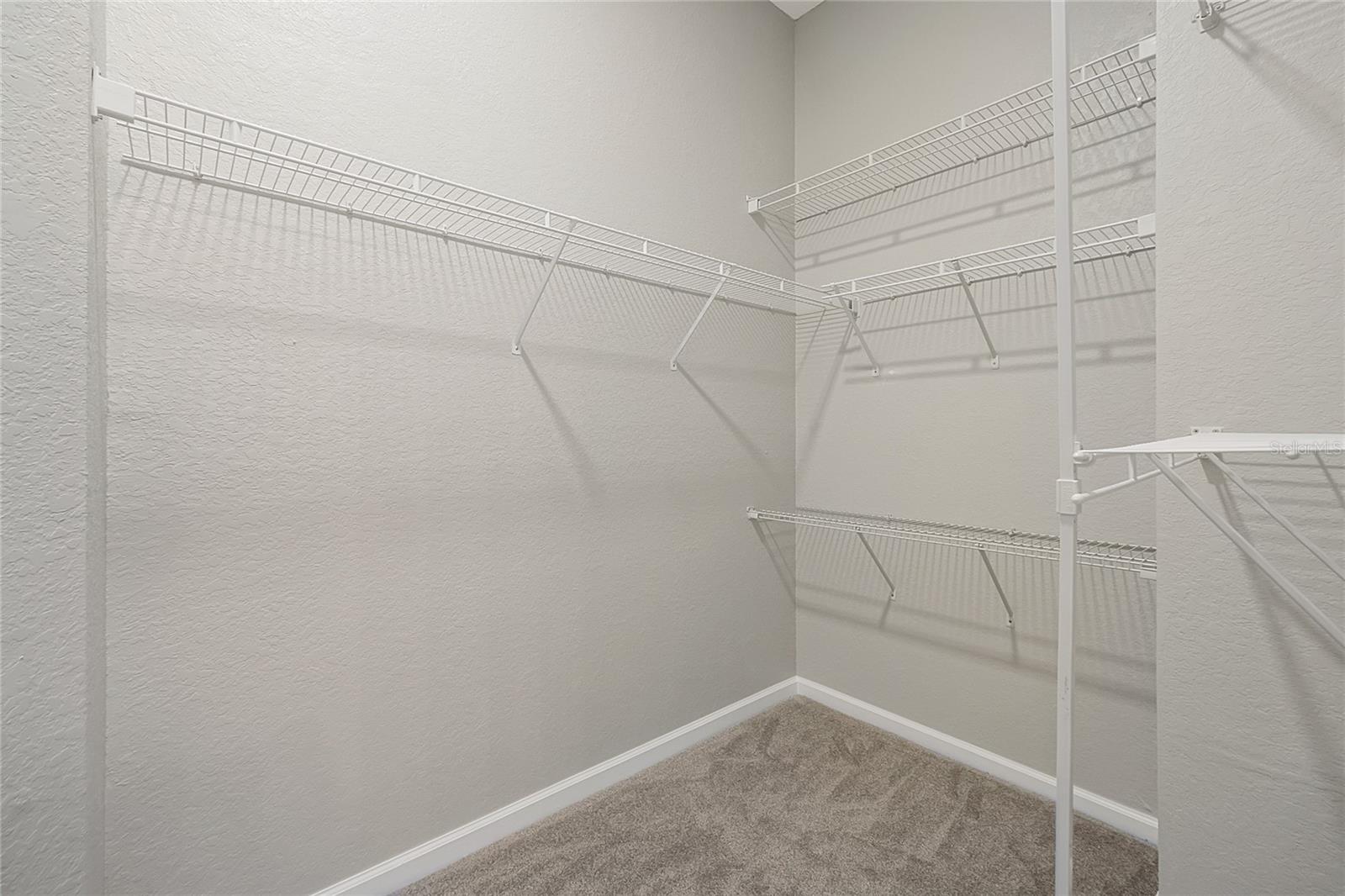 PHILLIPS BAY CONDO PH 02 OR 5723/2465 - Residential