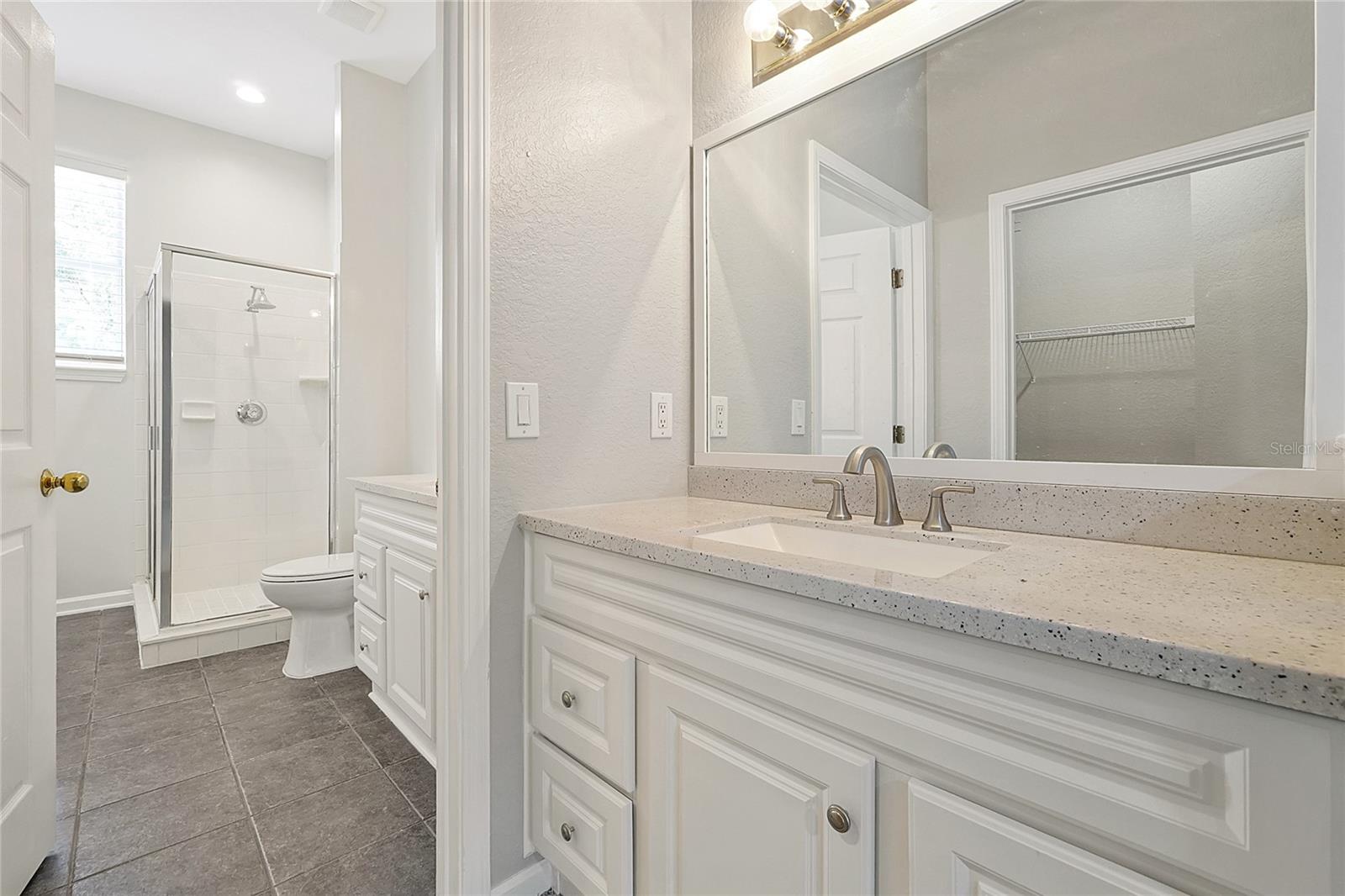 PHILLIPS BAY CONDO PH 02 OR 5723/2465 - Residential