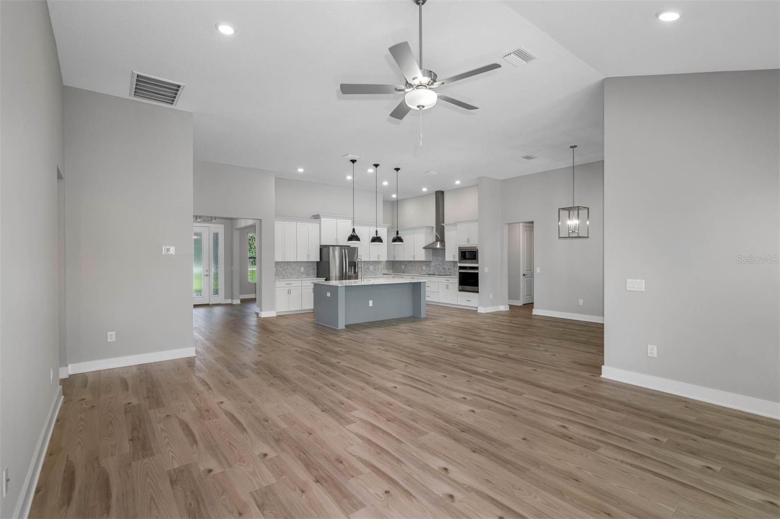 BELLA TERRA - Residential