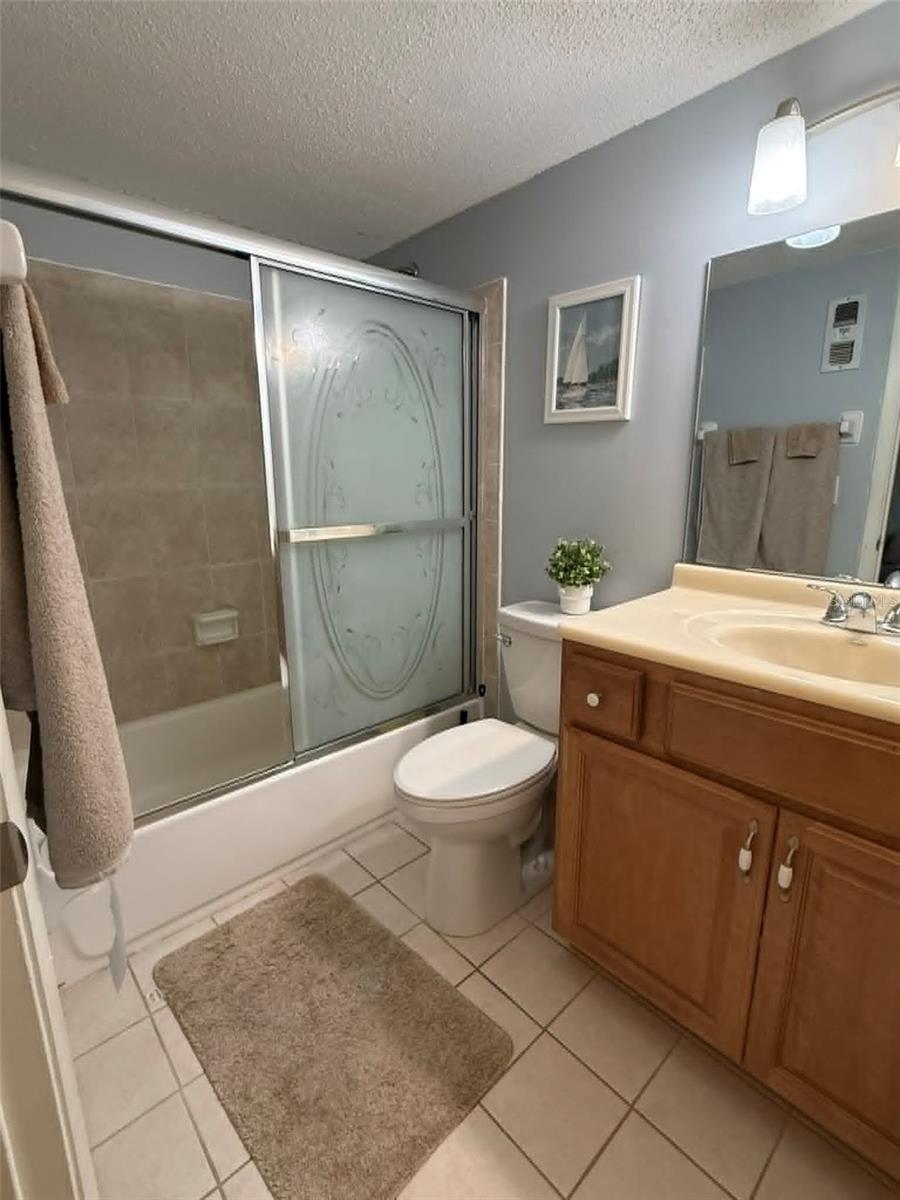 QUAIL HOLLOW - Residential