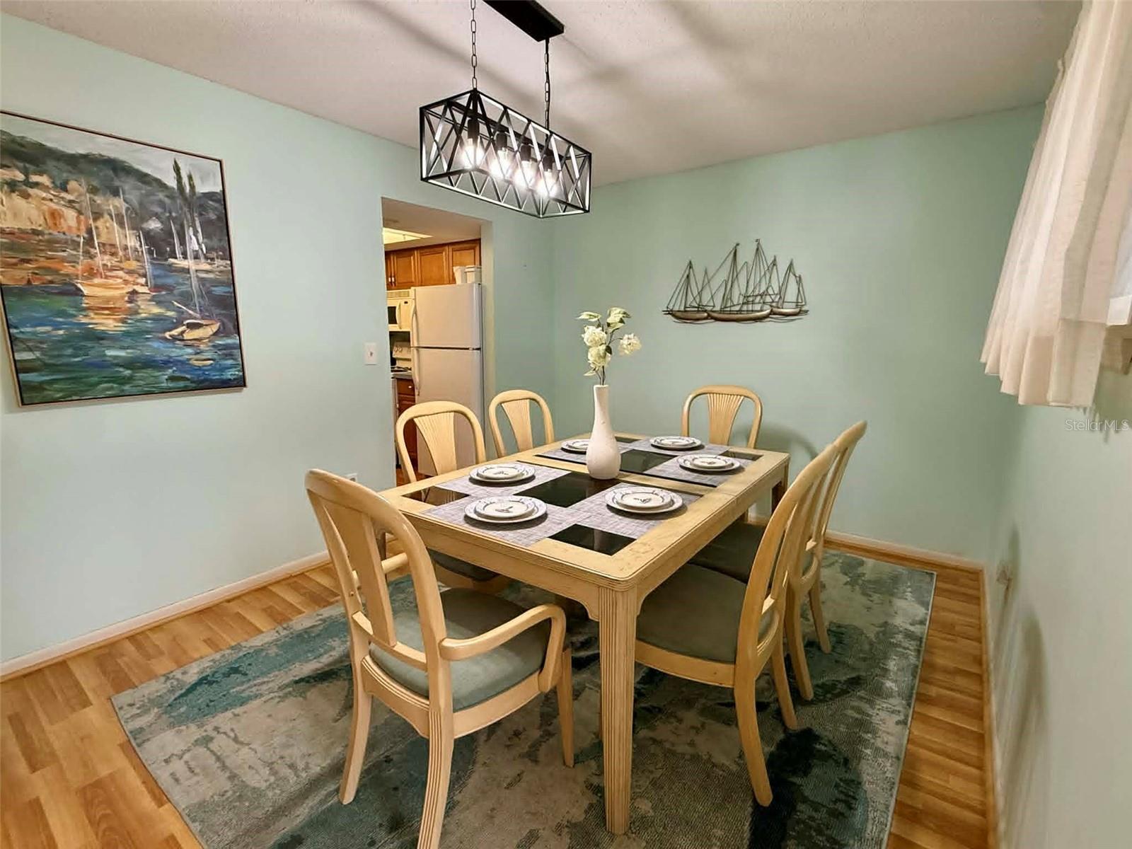 QUAIL HOLLOW - Residential
