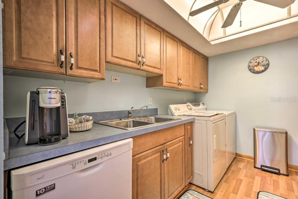 QUAIL HOLLOW - Residential