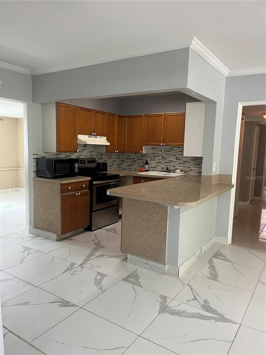 MILES PINES - Residential Lease