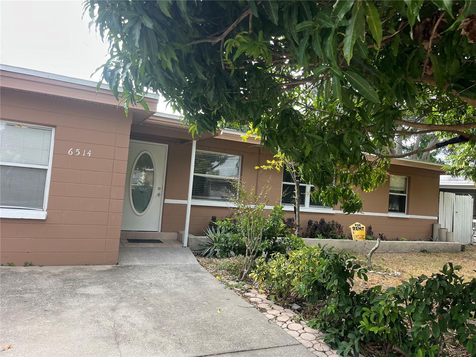 MILES PINES - Residential Lease