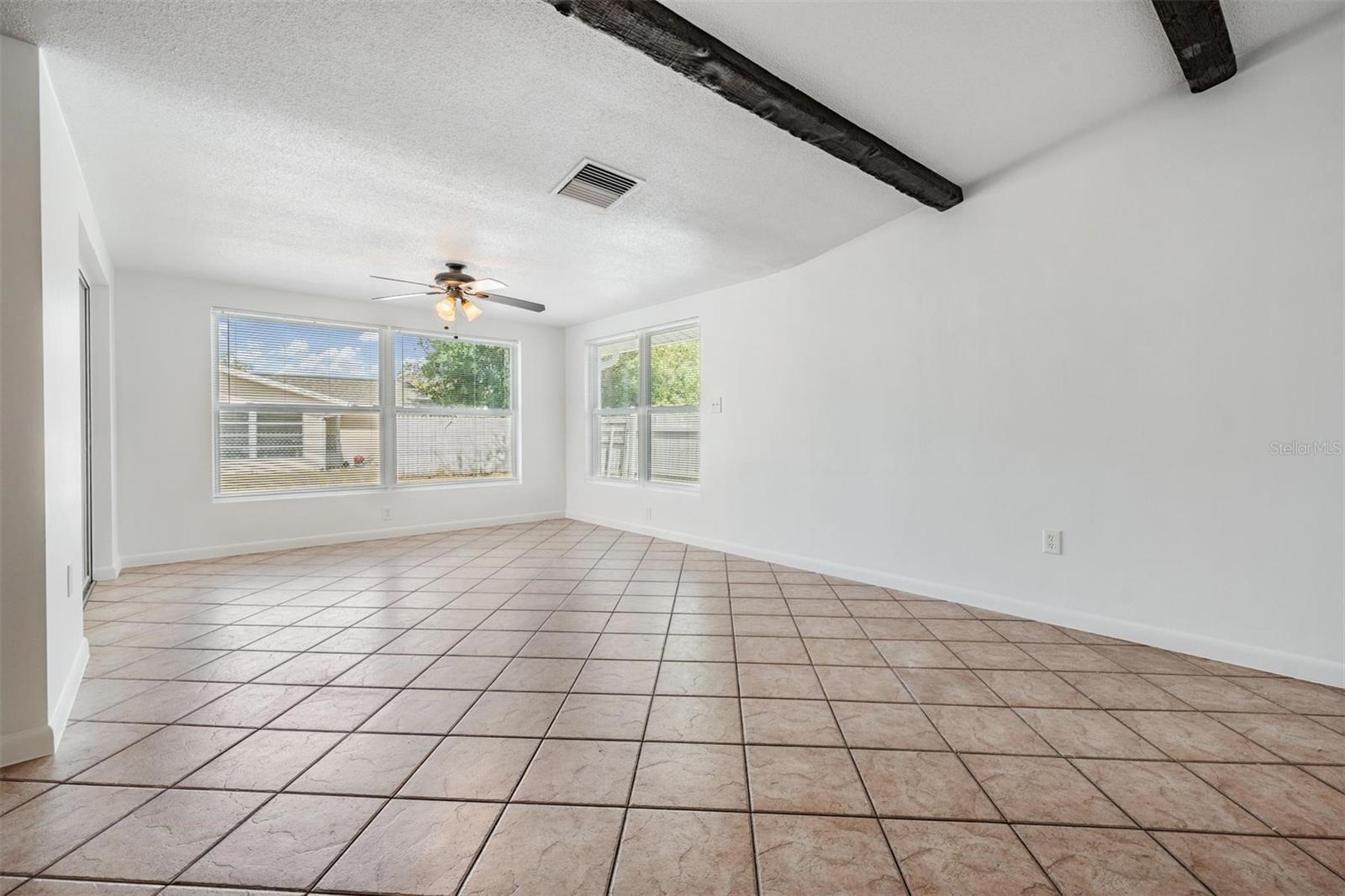 JASMINE LAKES - Residential