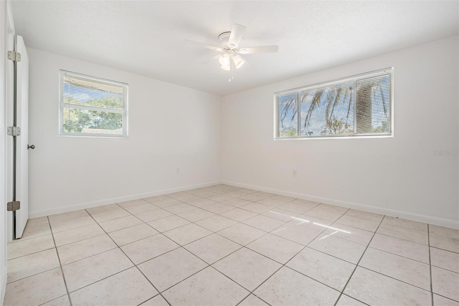 JASMINE LAKES - Residential