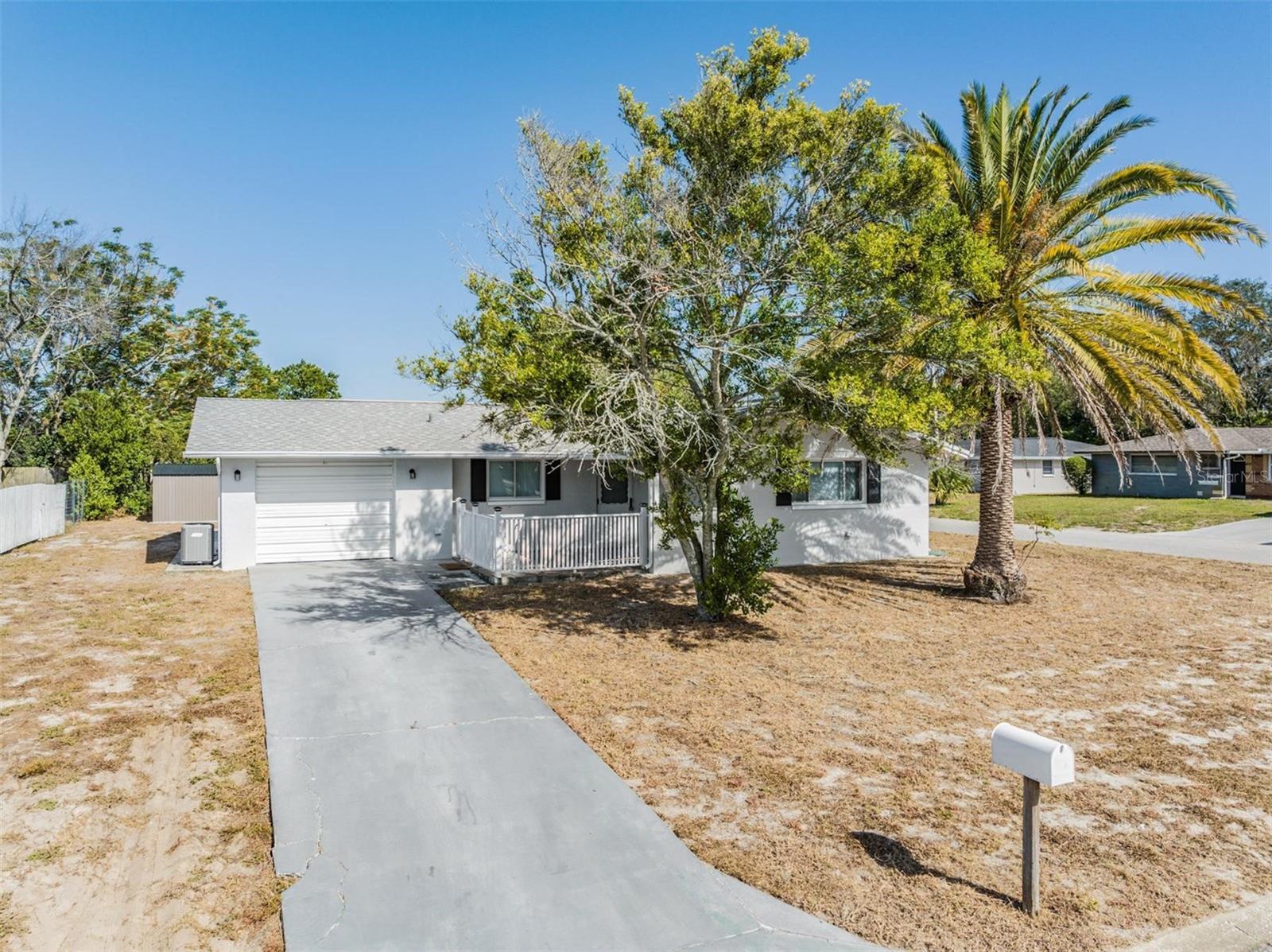 JASMINE LAKES - Residential