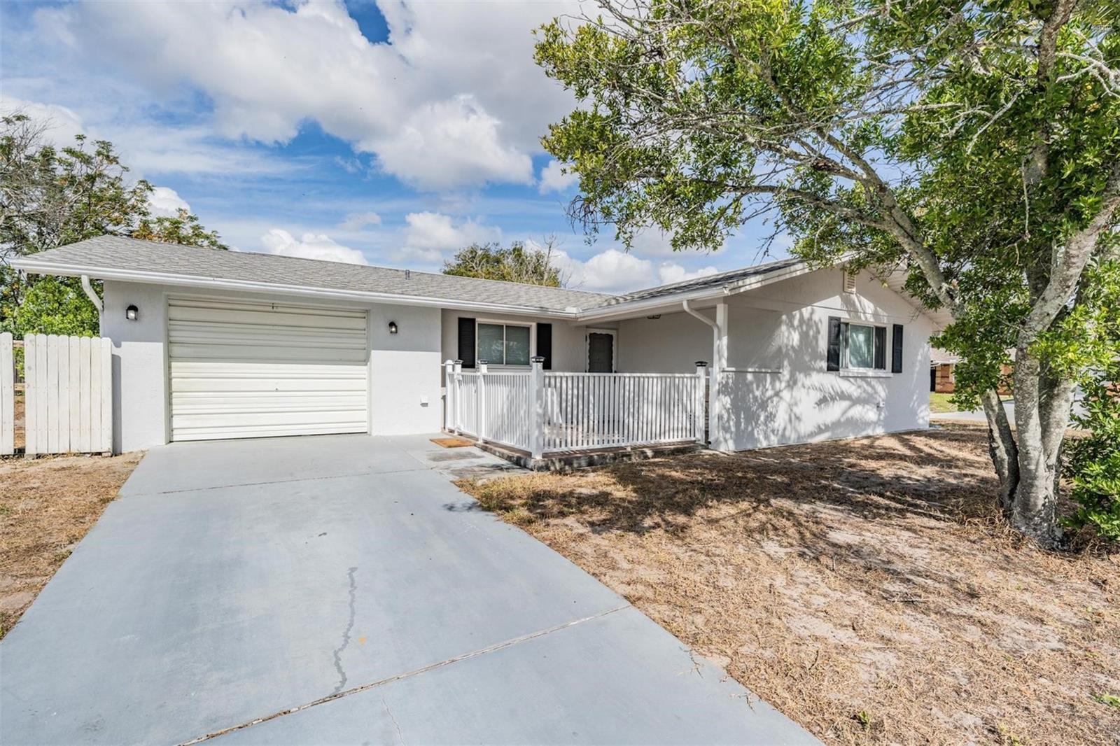 JASMINE LAKES - Residential