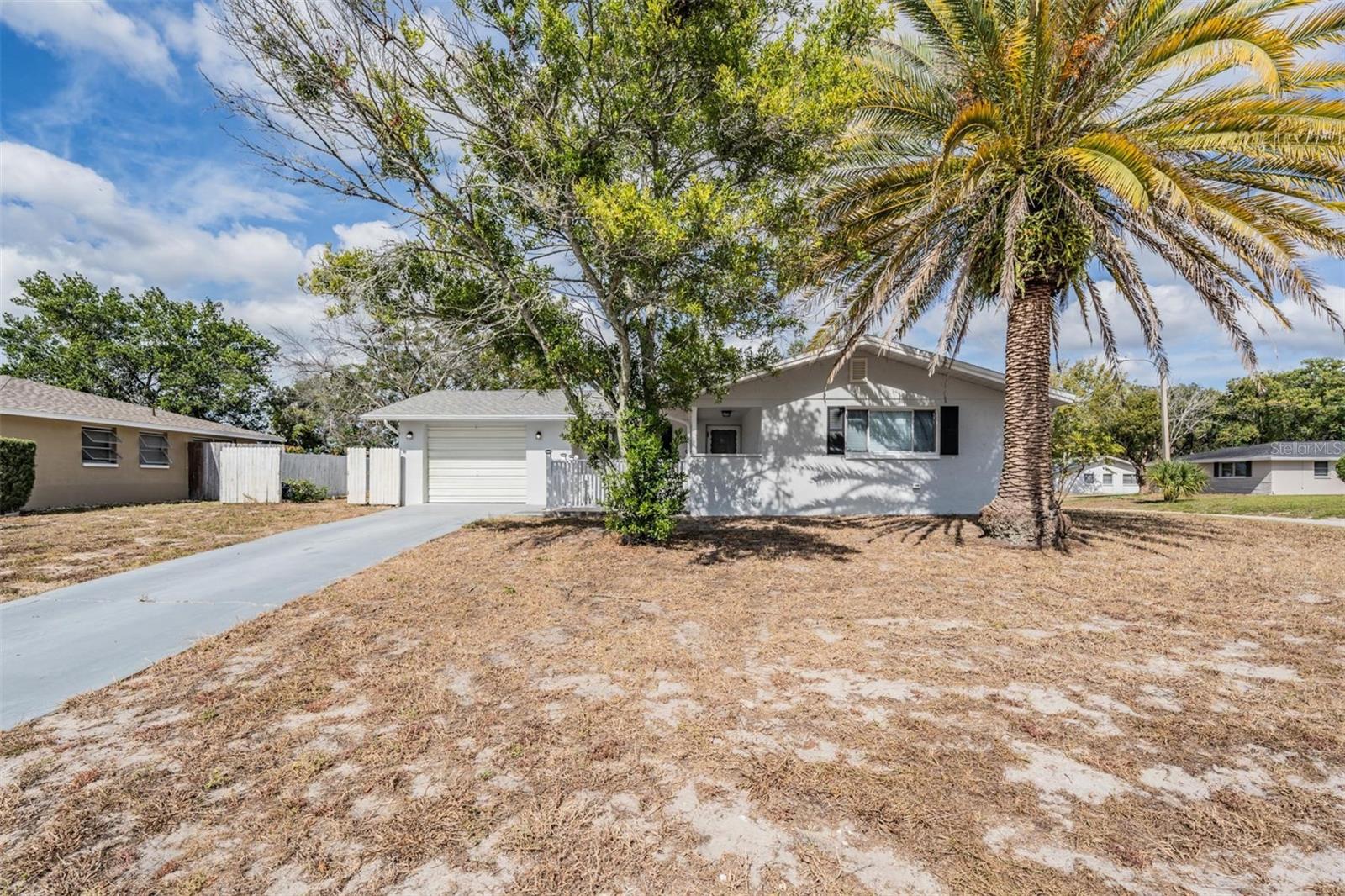 JASMINE LAKES - Residential