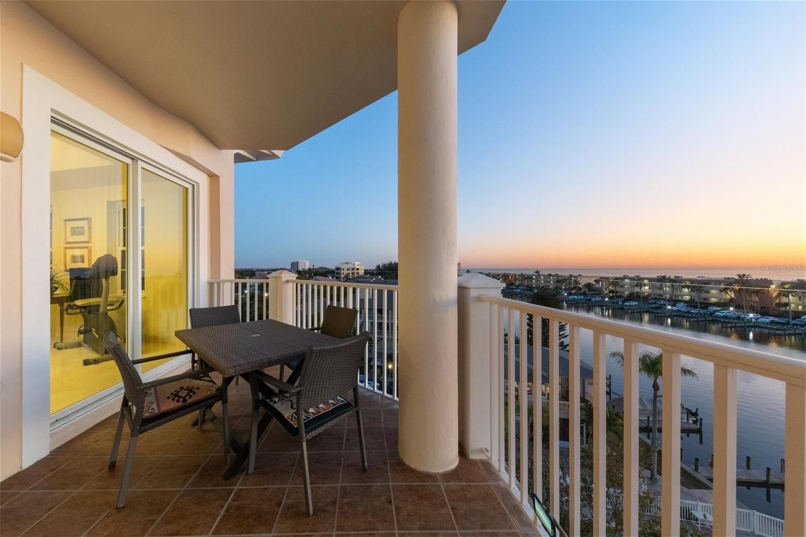 THE SEA BREEZE - Residential